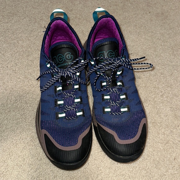 Nike ACG - Picture 1 of 8
